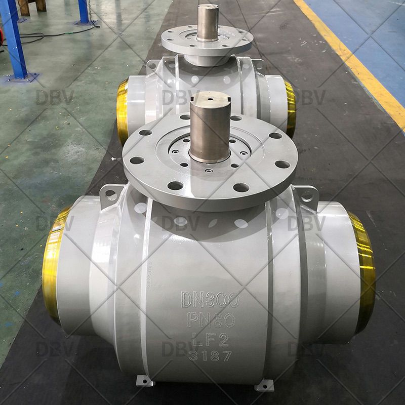 High pressure fully welded ball valve with bare shaft Trunnion