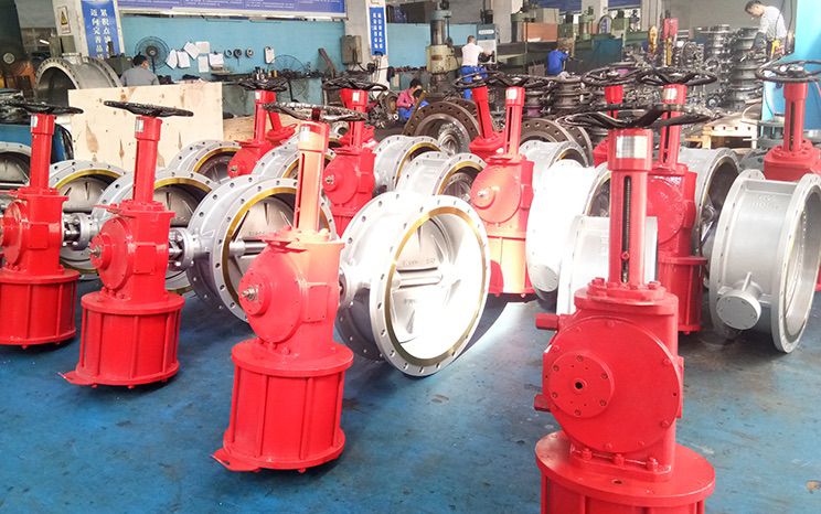 Valves fly to UK