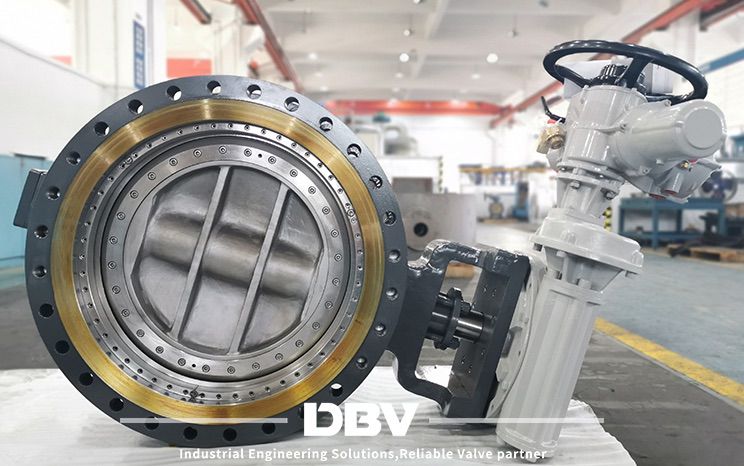 Triple eccentric metal to metal bi-direction butterfly valve